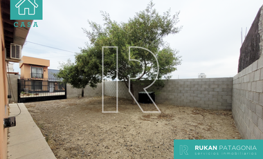 #VentaRUKAN | Casa de 3 Ambientes | Barrio VISTA HERMOSA | Calle MAESTROS ARGENTINOS y VILLAGRAN | Caleta Olivia.-
