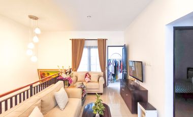 Rumah Hadap Timur LB 180 Siap KPR dekat RS Buah Hati Ciputat J-39185