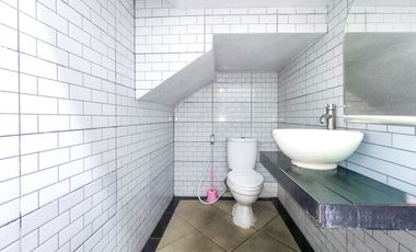 Rumah Hadap Timur LB 180 Siap KPR dekat RS Buah Hati Ciputat J-39185