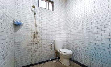 Rumah Hadap Timur LB 180 Siap KPR dekat RS Buah Hati Ciputat J-39185