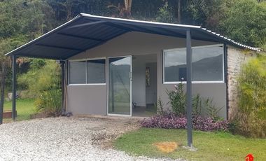 casa en arriendo en la fe. Cod A6594