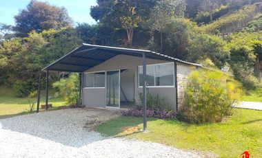 casa en arriendo en la fe. Cod A6594