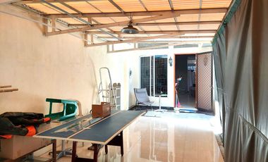 Rumah dan Ruang Usaha di Jambon dekat Jalan Magelang