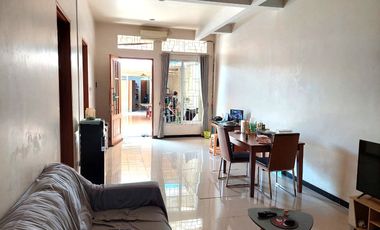 Rumah dan Ruang Usaha di Jambon dekat Jalan Magelang
