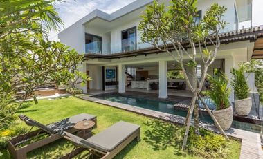 Luxury contemporary minimalist Villa for SALE in Pecatu