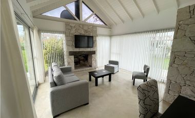 En venta: Casa 5 ambientes en Barrio privado Rumenco / Los Pinos