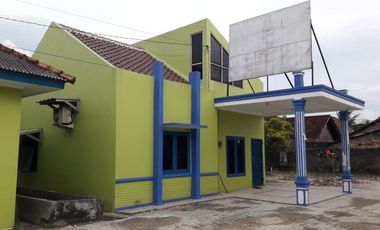 Dijual r klumah +kantor dijual cepat bisa buat hotel dll