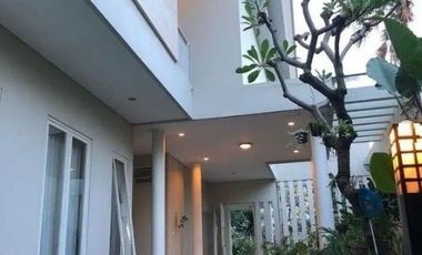 Rumah Mewah di Deltasari Regency Waru Sidoarjo