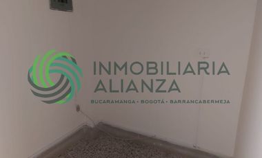 local en arriendo en garcía  rovira. Cod A16268