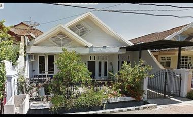 Rumah bagus di Nirwana Eksekutif Surabaya Timur
