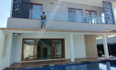 Villa in Kertalangu only 3 minutes to Dyatmika School Bali