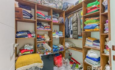 Venta Casa  4 Ambientes Pileta Quincho y Canchita