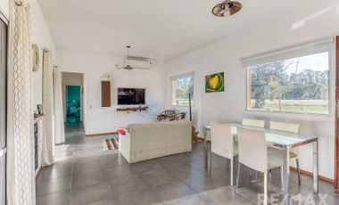 Venta Casa  4 Ambientes Pileta Quincho y Canchita
