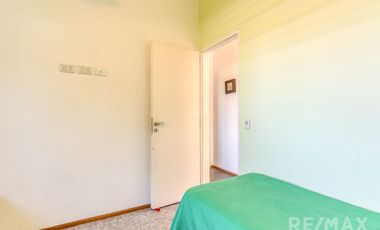 Venta Casa  4 Ambientes Pileta Quincho y Canchita