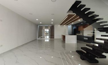 casa en venta en portico. Cod V27092