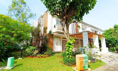 Sewa Rumah Hoek Jarang Ada Lokasi Premium Cluster Acacia @ Summarecon Bekasi