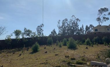 ¡Lote Exclusivo en Venta en la Mejor Zona de Guaranda - Urbanización La Camila!