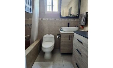 SE VENDE CASA REMODELADA EN SAN ANTONIO $295,000