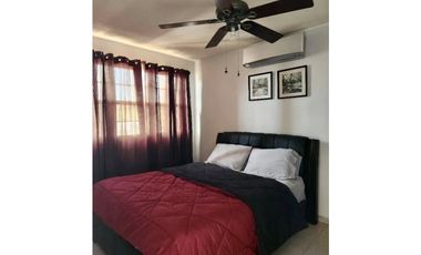 SE VENDE CASA REMODELADA EN SAN ANTONIO $295,000