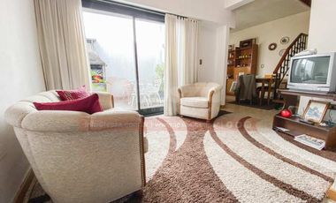 Casa PH en venta en Lomas de Zamora Oeste