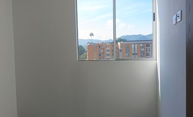 apartamento en arriendo en km 3 via la ceja don diego. Cod A215666