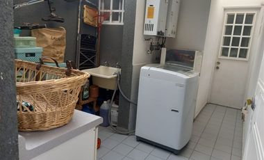 Casa en venta de 5 dorm. en Peñalolén