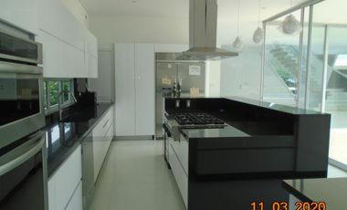 casa en venta en la floresta. Cod V6099