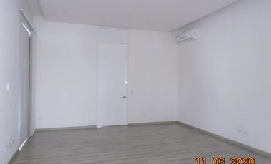 casa en venta en la floresta. Cod V6099
