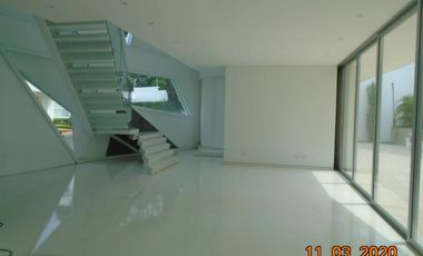 casa en venta en la floresta. Cod V6099