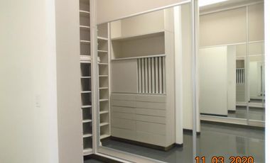 casa en venta en la floresta. Cod V6099