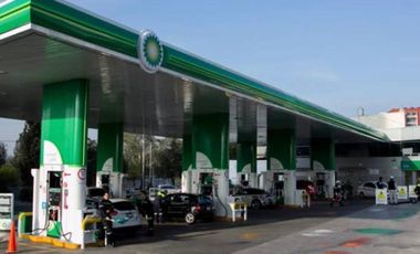 Gasolinera en Venta en Querétaro 5,252 m2