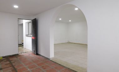 casa-local en arriendo en crespo. Cod A92684