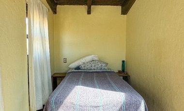 Casa en VENTA con vistas y rodeada de naturaleza cercana al  centro