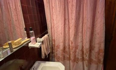 VENTA HERMOSO CHALET CON JARDIN/PARRILLA Y DTO 2 AMB AL FONDO -PLAZA DE LA CRUZ