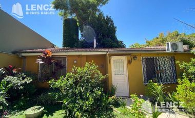 VENTA HERMOSO CHALET CON JARDIN/PARRILLA Y DTO 2 AMB AL FONDO -PLAZA DE LA CRUZ