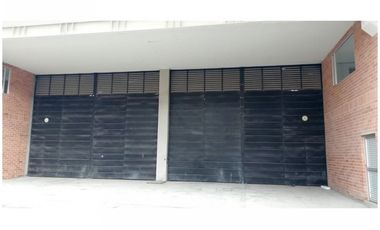 VENDO ESPECTACULAR BODEGA UBICADA EN PARQUE INDUSTRIAL DE MOSQUERA