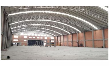 VENDO ESPECTACULAR BODEGA UBICADA EN PARQUE INDUSTRIAL DE MOSQUERA