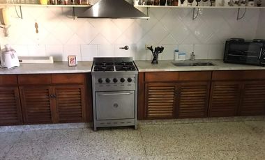 Chalet en venta en Bernal Centro