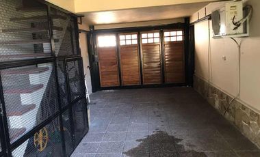 Chalet en venta en Bernal Centro