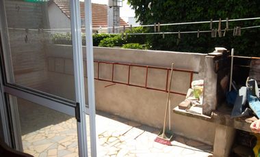 PH EN VENTA 4 AMBIENTES PLANTA ALTA, CHILAVERT