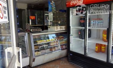 Local Comercial en Venta en Avenida El Parque con calle Roma