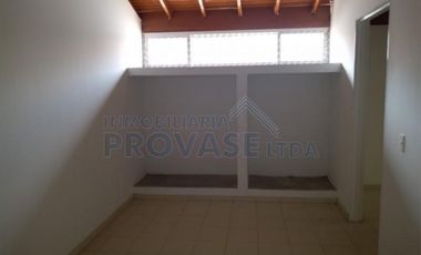 casa en venta en barrio blanco. Cod V101484