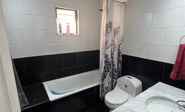 HERMOSA, LUMINOSA Y AMPLIA PROPIEDAD EN VILLA LOS AROMOS