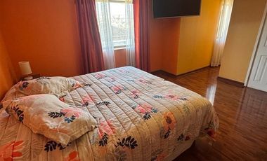 HERMOSA, LUMINOSA Y AMPLIA PROPIEDAD EN VILLA LOS AROMOS