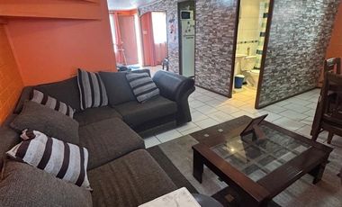 HERMOSA, LUMINOSA Y AMPLIA PROPIEDAD EN VILLA LOS AROMOS