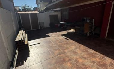 HERMOSA, LUMINOSA Y AMPLIA PROPIEDAD EN VILLA LOS AROMOS