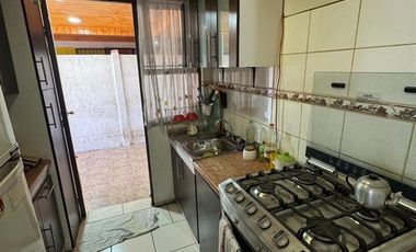 HERMOSA, LUMINOSA Y AMPLIA PROPIEDAD EN VILLA LOS AROMOS