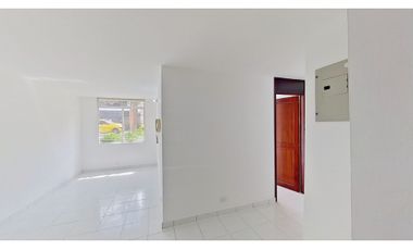 Apartamento en Venta, Bomboná en la Comuna 9 de Medellín