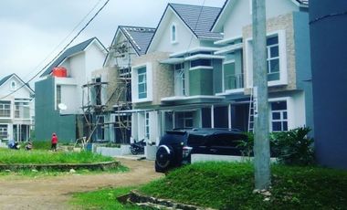 RUMAH 2 LANTAI DI CIMAHI 15 MENIT KE EXIT TOL BAROS FREE BIAYA KPR.