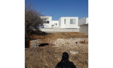 Lote En Venta  En Fraccionamiento Haras Del Bosque